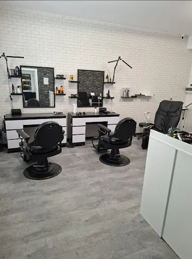 Barber / Fryzjer Męski /GENTLEMAN'S Barbershop Zamość